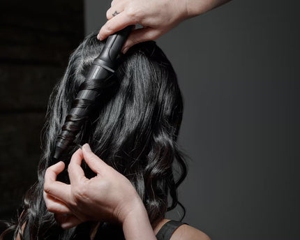 BOUCLEUR CURVE® CREATIVE CURL WAND (28-23mm)